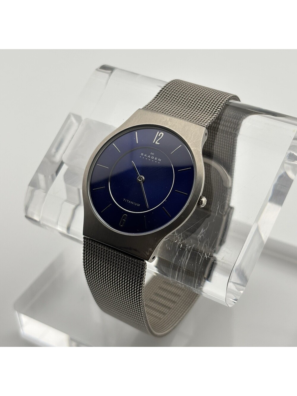 Skagen 233LTTN Titanium Blue Dial Minimalist Slim Steel Mesh Band Watch 34mm